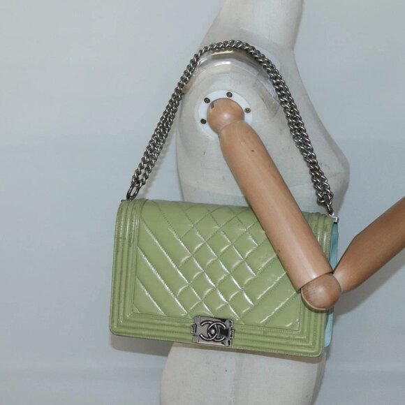 CHANEL Boy Chanel Chain Shoulder Bag Leather Green CC Auth - Picture 1 of 15